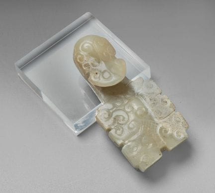 Une boucle en jade sculpté, Chine, dynastie Han (2