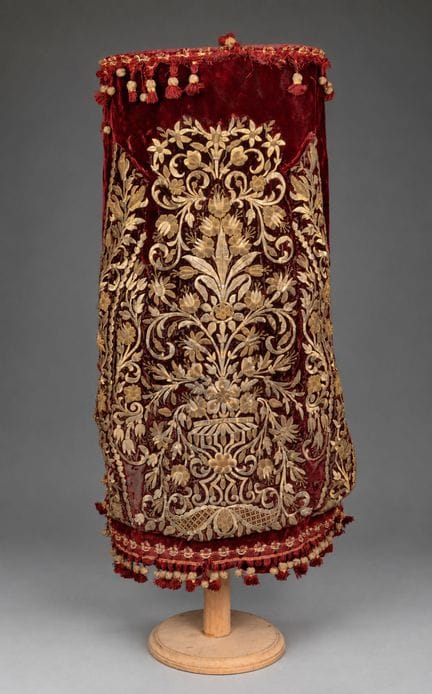 Magnifique manteau de Torah brodé à la main, Empir