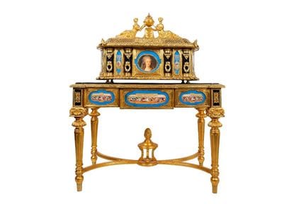 Ensemble monumental composé d'une table et d'un co