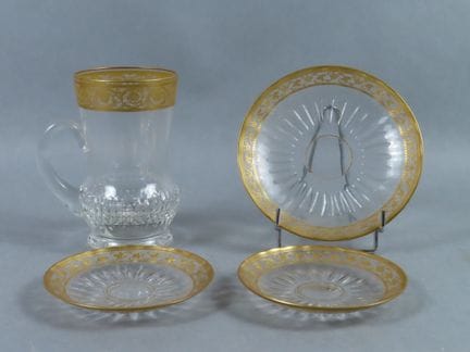 SAINT-LOUIS, France. Réunion d'un verre à thé (?) 