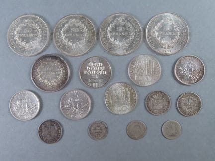 Lot de 17 pièces d'argent de composant de : 50 frs