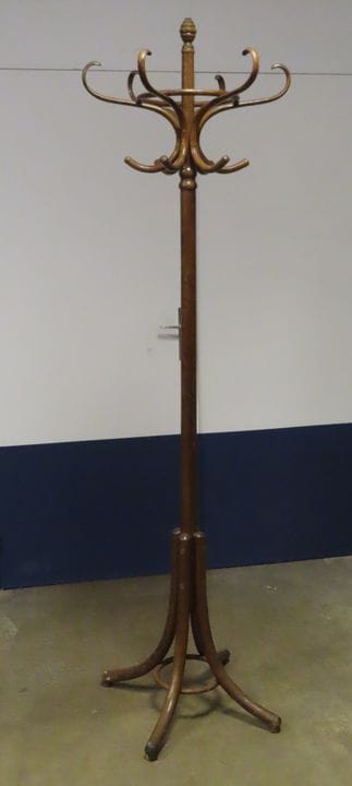 THONET, Tchécoslovaquie. Porte-manteaux dit perroq