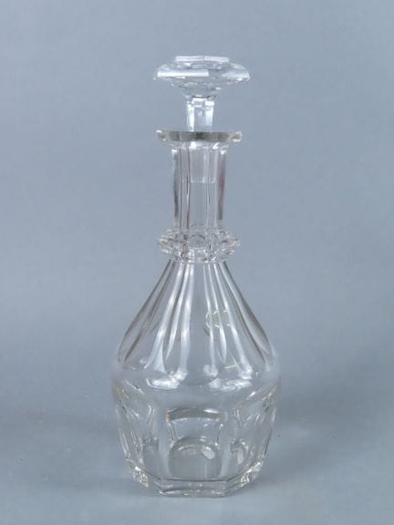 BACCARAT, Lorraine. Modèle BOURBON. Carafe. H: 28 