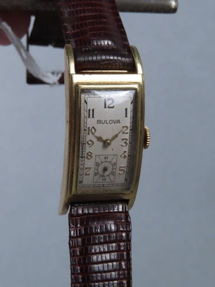 BULOVA, USA. A very beautiful wristwatch with a lo