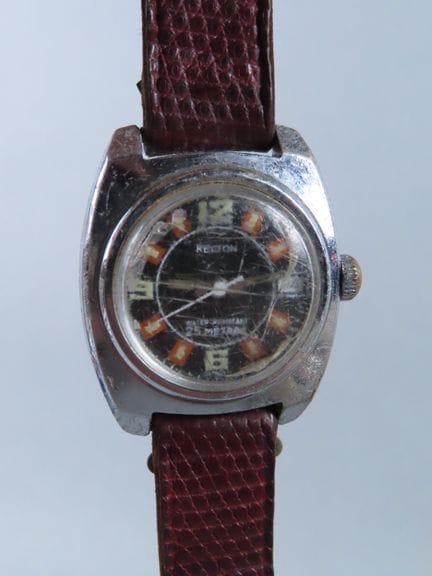 KELTON. Men's stainless steel watch, water-resista