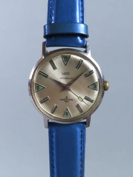 WENCIA, France. Maritime. Wristwatch with a circul