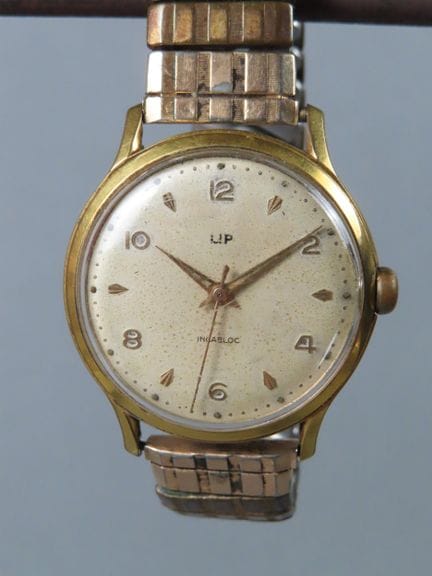 LIP, Besançon (France). Wristwatch with a circular