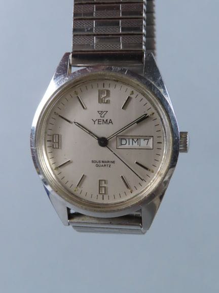 YEMA, France. Sous-Marine. Wristwatch, circular ch
