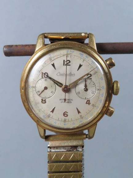 CADRECLAIR, France. Chronograph with a circular go