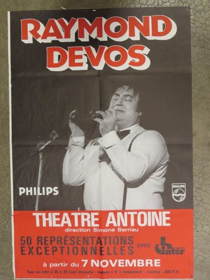 Set mit Konzert- und Theaterplakaten im Format 120
