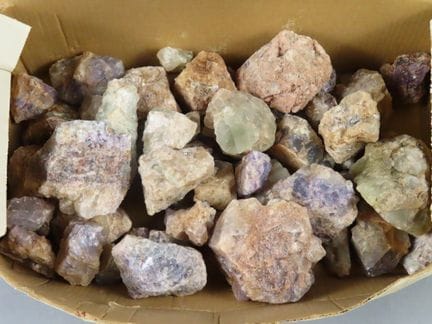 VOSGES (massif des). Lot de fluorines. Fond d'atel