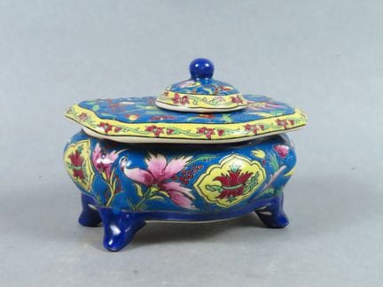 EMAUX DE LOUVIERE (Belgio). Calamaio in maiolica c