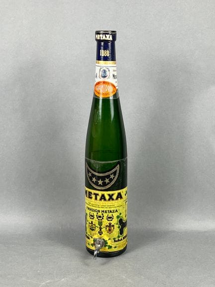 METAXA-Alkoholspenderflasche. H. = 58 cm. BE, Etik