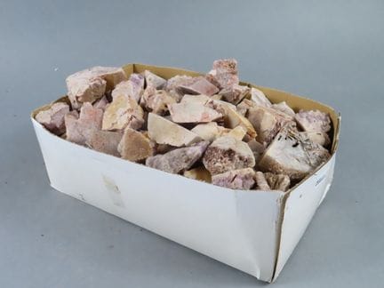 VOSGES, canton de La Bresse. Important lot d'agate