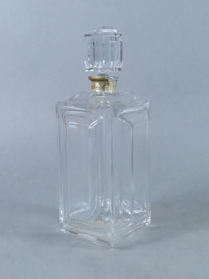 BACCARAT, Lorena. Jarra Art Déco con graduaciones,