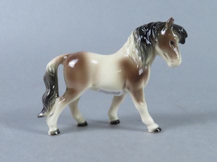 GOEBEL, West Germany. Cheval au pas. Petit sujet e