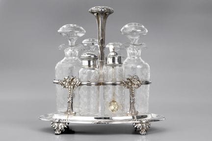 ODIOT. Juego de mesa de plata (950/1000) y cristal