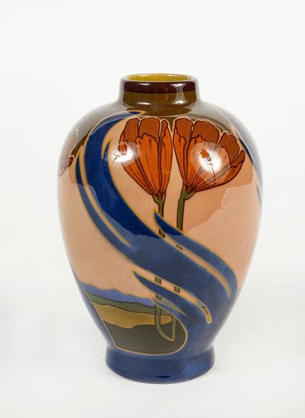 Jugendstil-style Vase   Ceramic Vase, 16 x 10 cm
C
