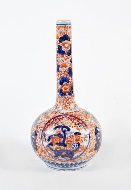 Bottle-shaped Vase   Hand-painted Porcelain 31x14 