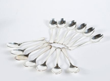 Set of 13 silver coffee spoons    
Set of 13 800-s