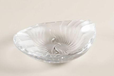 Ashtray    7 x 21.5 x 17.5 cm
LALIQUE Satin-finish