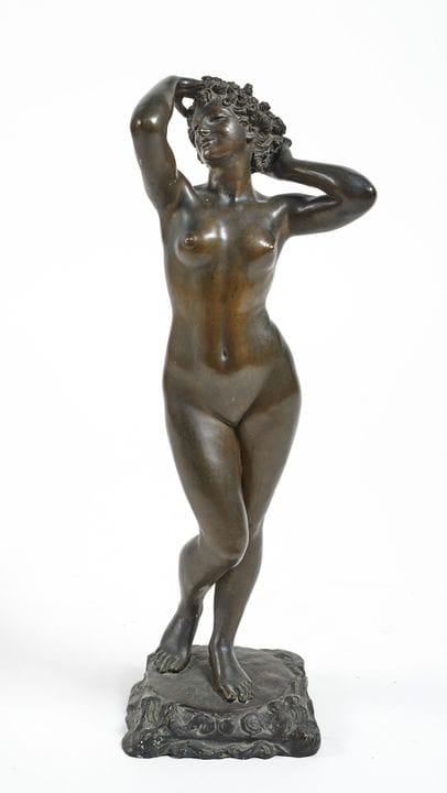 "Maiden"   Bronze sculpture, 55 x 20 x 15 cm
"Maid