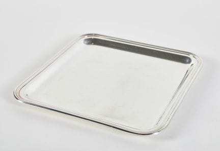 Silver Bowl    1.5 x 28 x 28 cm
Square bowl made o