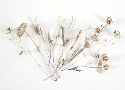 Set of silver flowers    
Set of 800 silver flower
