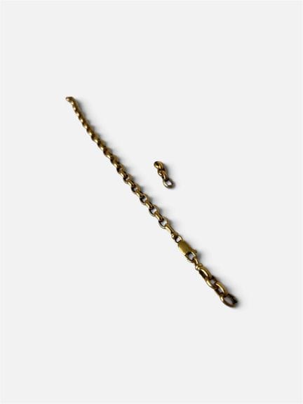 Chaine en au jaune 585/°° (14 cts). Accidentée
Poi