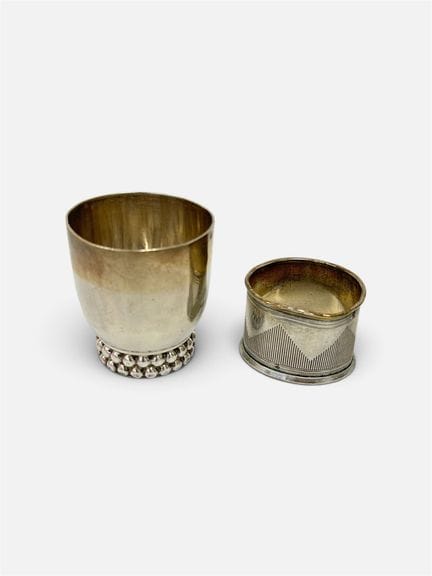 Timbale (H. 7 cm) et rond de serviette (H. 4 cm) e