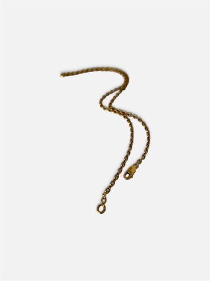 Chaine en or jaune 750/°° (18 cts) à maille fine. 