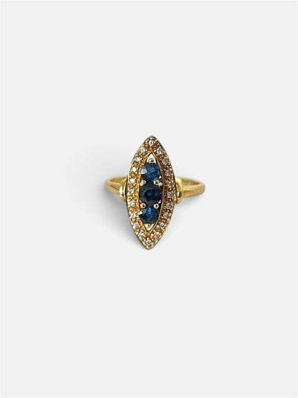 Bague marquise en or jaune 750/°° (18 cts) sertie 