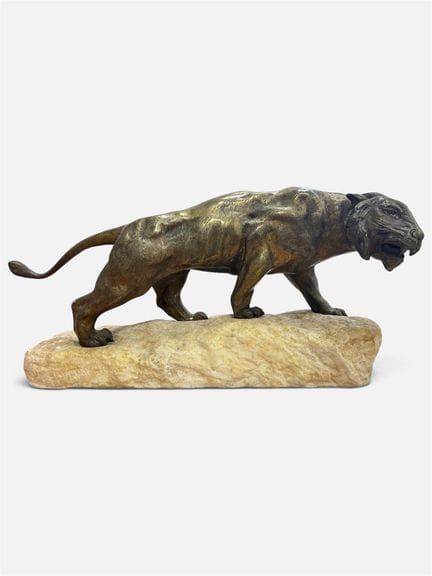 Iris Rousseau (active en 1915/25)
« Tigre marchant