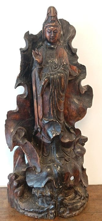 GIAPPONE - Scultura in legno laccato Kannon - Peri