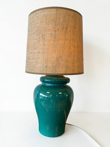 Lampe de table en céramique émaillée vert émeraude