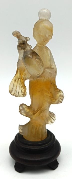 Cina - statuetta di donna in giada - inizio XX sec