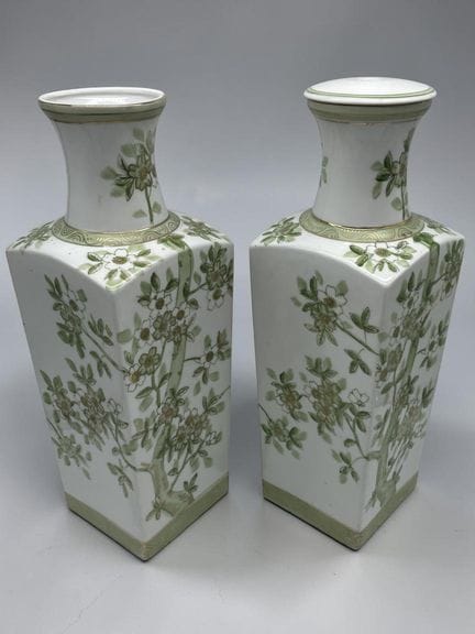 Japan - Paire de vases vintage en porcelaine flora