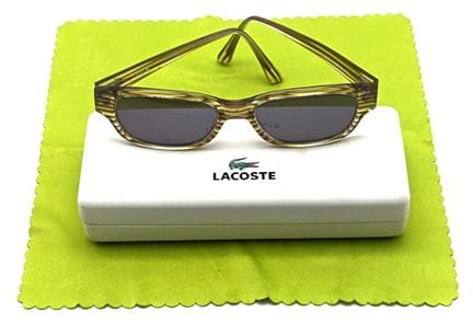 LACOSTE, Paire de lunettes de soleil vintage en ét