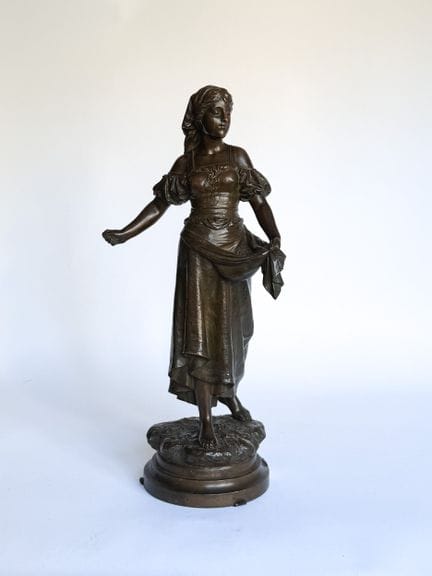 Eutrope BOURET (1833-1906)
La semeuse
Sculpture en