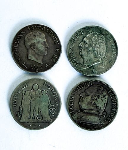 Lot de 4 monnaies d'argent : 
- 5 Francs Union et 