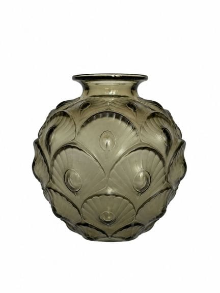 SABINO Paris 
Vase boule en verre fumé moulé press