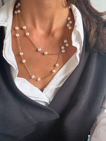 MIKIMOTO

Long collier en or 18K (750 millièmes), 
