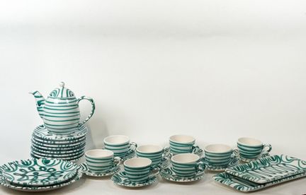 GMUNDNER KERAMIK
Service en faïence à décor bleu c
