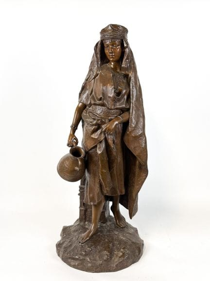Louis HOTTOT (1829-1905)
Jeune fille à la cruche 
