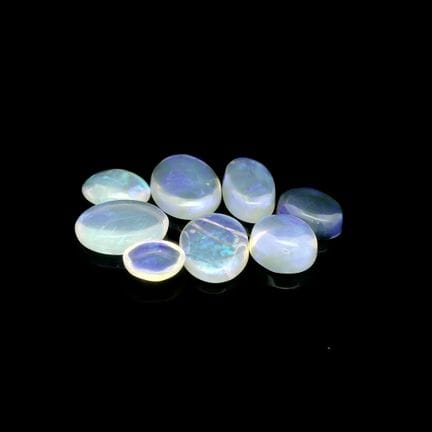 Piedras preciosas: ópalos de 12,48 ct.
Descripción