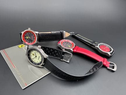 Lotto di quattro orologi da polso Ferrari con movi