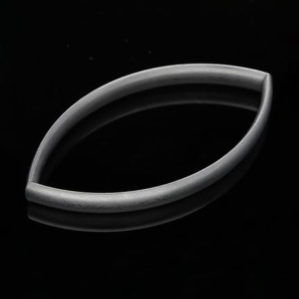 Niessing Bracelet 950 Platinum
Product Description