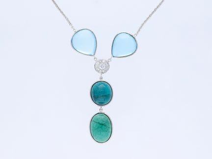 Collana con 50,42 ct. di acquamarine, tormaline e 
