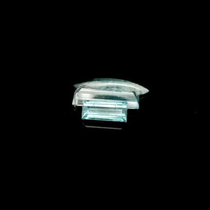 Piedras preciosas: aguamarinas de 8,37 ct.
Descrip