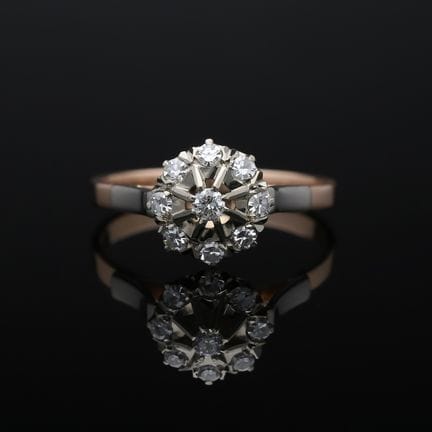 Ring 0,20 ct. Diamonds 585 Rose gold 14 kt.
Produc